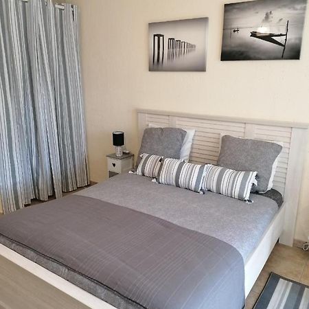 Hotes De L'Isle Saint-Medard-de-Mussidan Ngoại thất bức ảnh