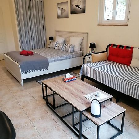Hotes De L'Isle Saint-Medard-de-Mussidan Ngoại thất bức ảnh